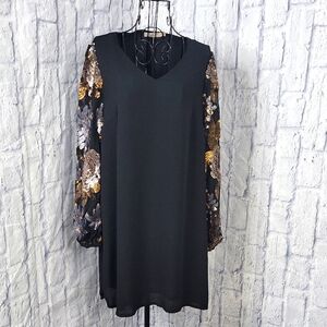 DARLING Women's Saphyia Beaded Tunic Dress with Sequined Sleeves Medium‎